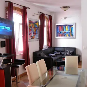 Artistic Apartment